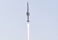 pakistan attempts to hit military targets in northern western india